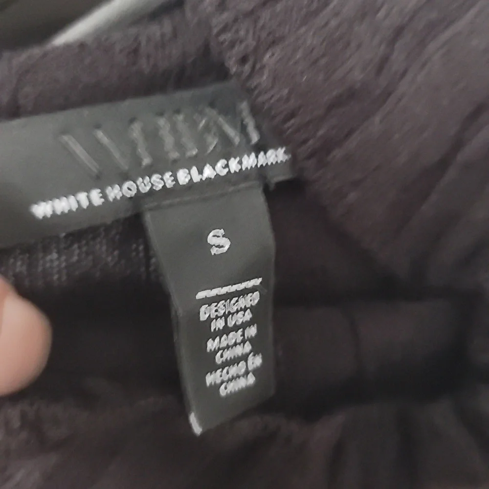 White House Black Market Black Turtleneck Sweater - Picture 3 of 3
